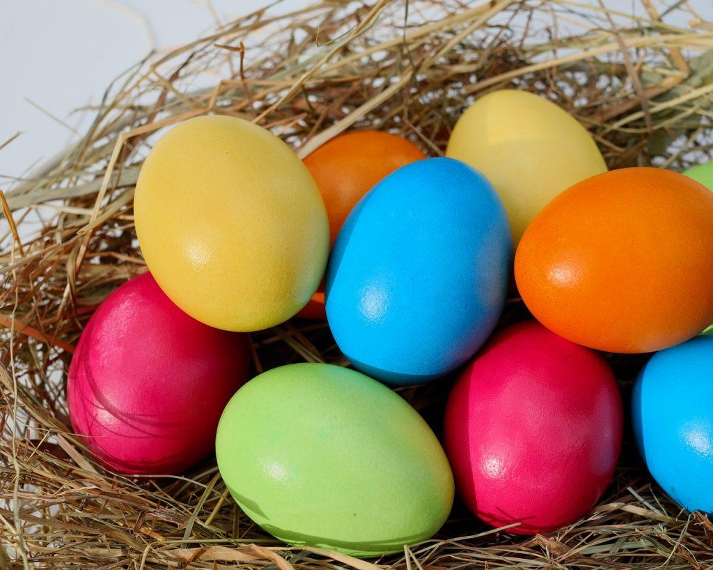 Znate li zašto bojimo jaja za Uskrs? Ova tradicija ima duboko i simboličko značenje
