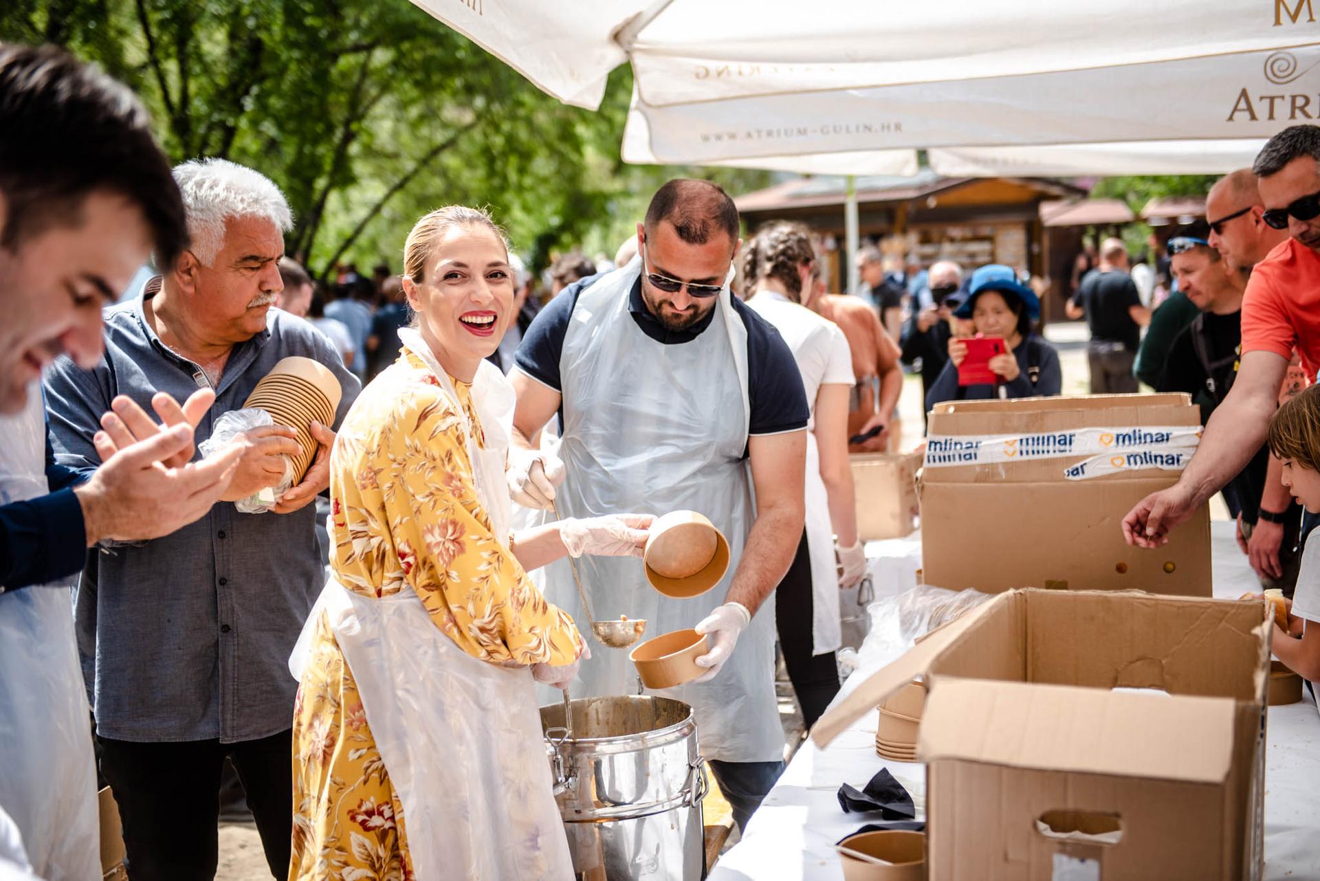 Tradicionalna proslava Praznika rada vratila se u NP Krka: 'Ako planiramo graditi društvo jednakih, moramo cijeniti svačiji posao'
