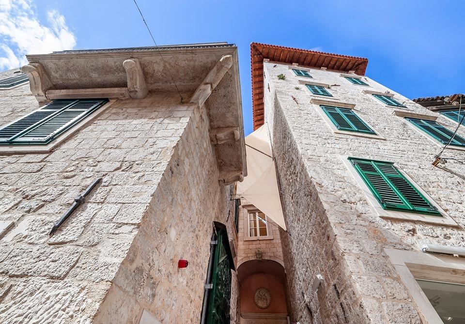 U Civitas Sacri otvorenje izložbe ukrajinskih umjetnika i kipara