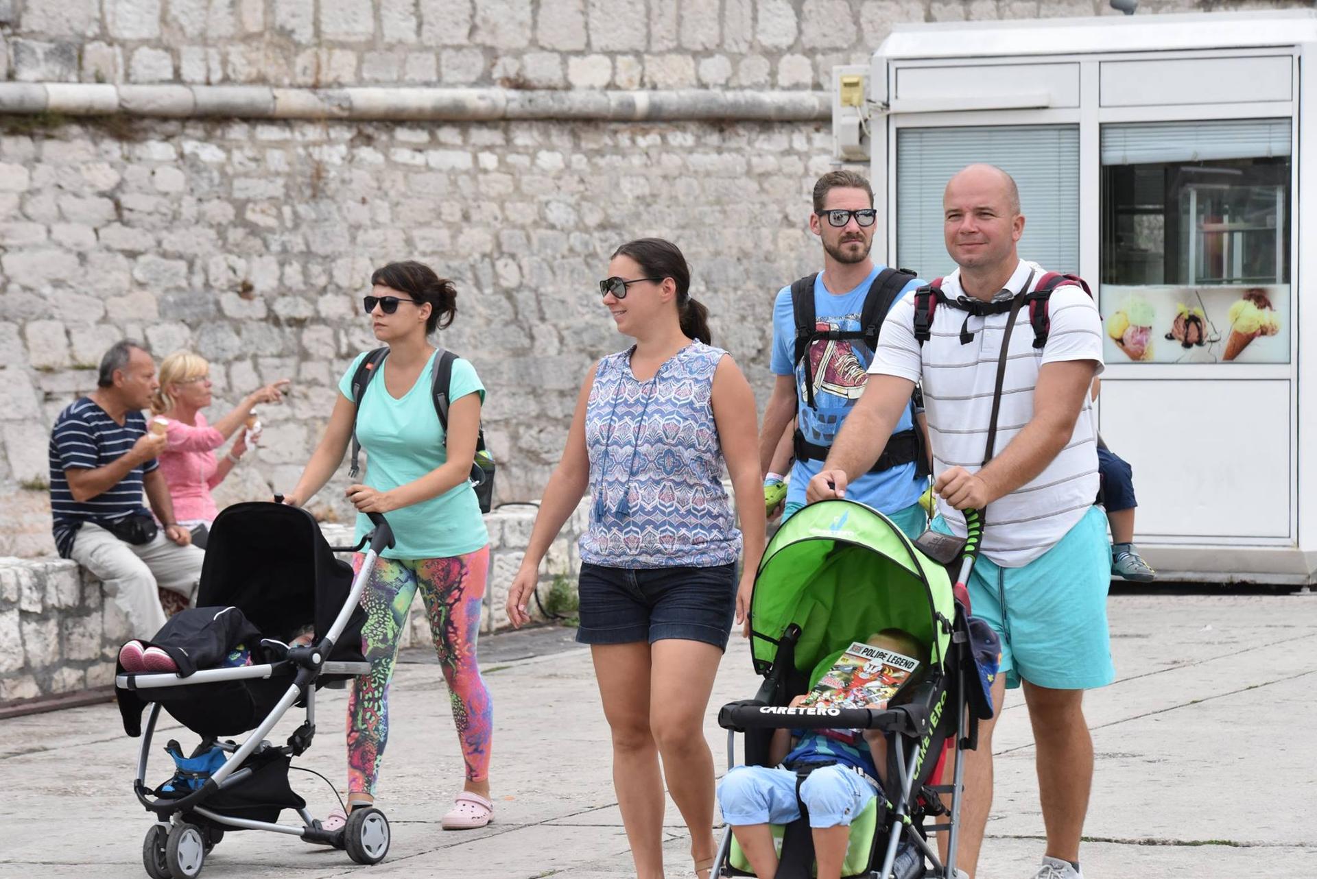 Ova imena roditelji u Hrvatskoj najčešće daju svojim bebama