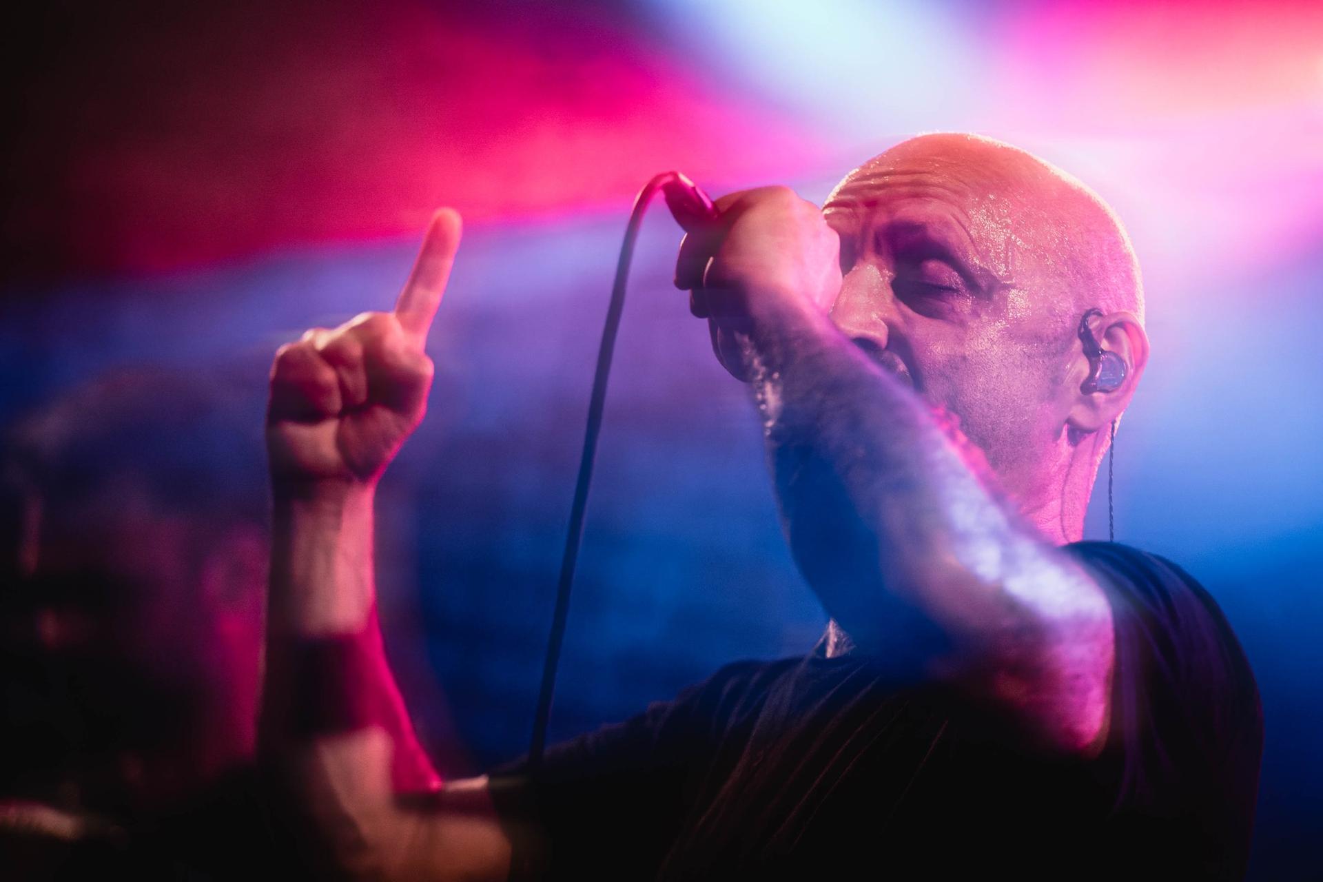 Mile Kekin održao koncert u Beogradu uz pokliče 'pumpaj' sa studentskih prosvjeda