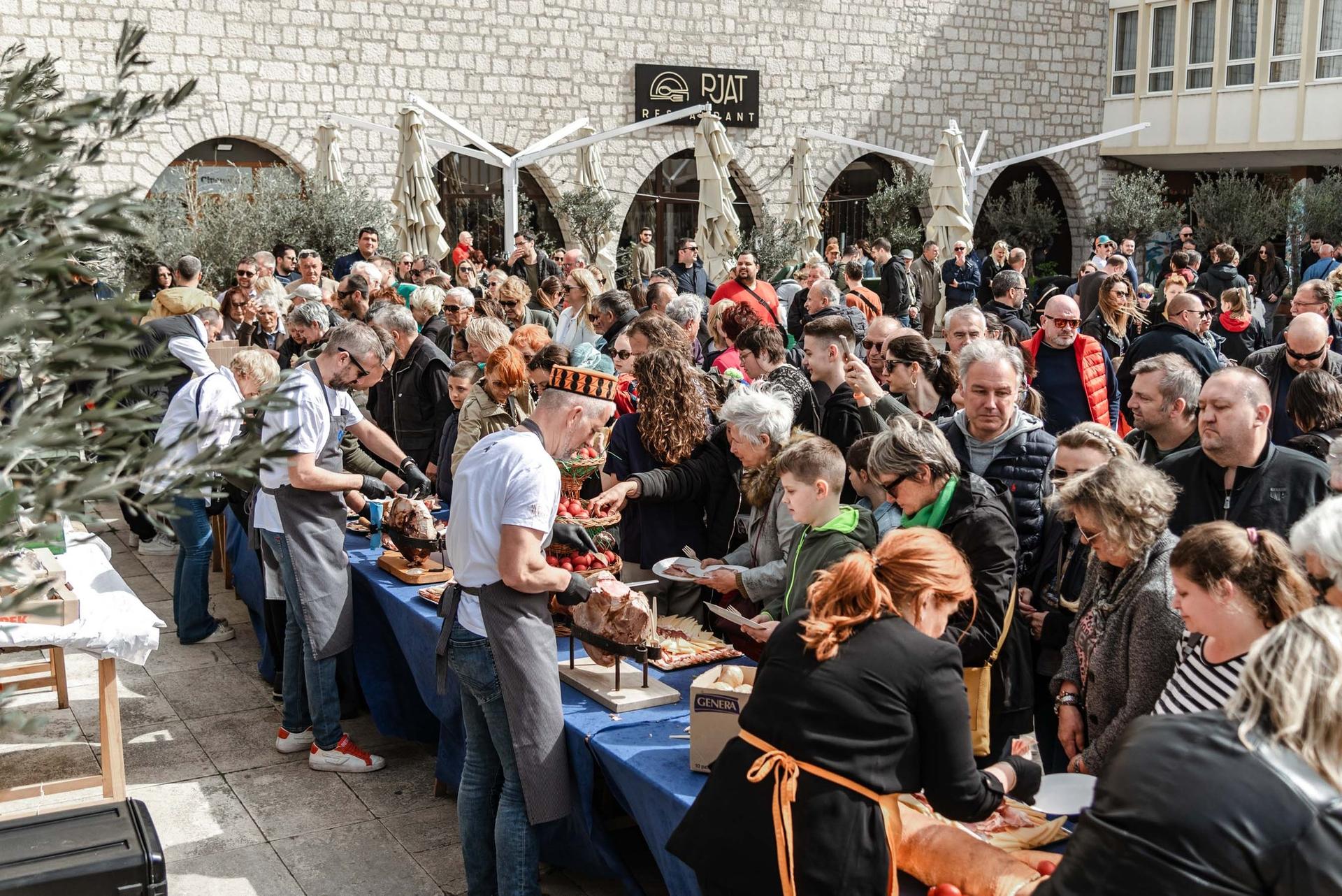 Uskršnji doručak Udruženja obrtnika Šibenik: Više od 20 godina tradicije, zajedništva i blagdanskog duha