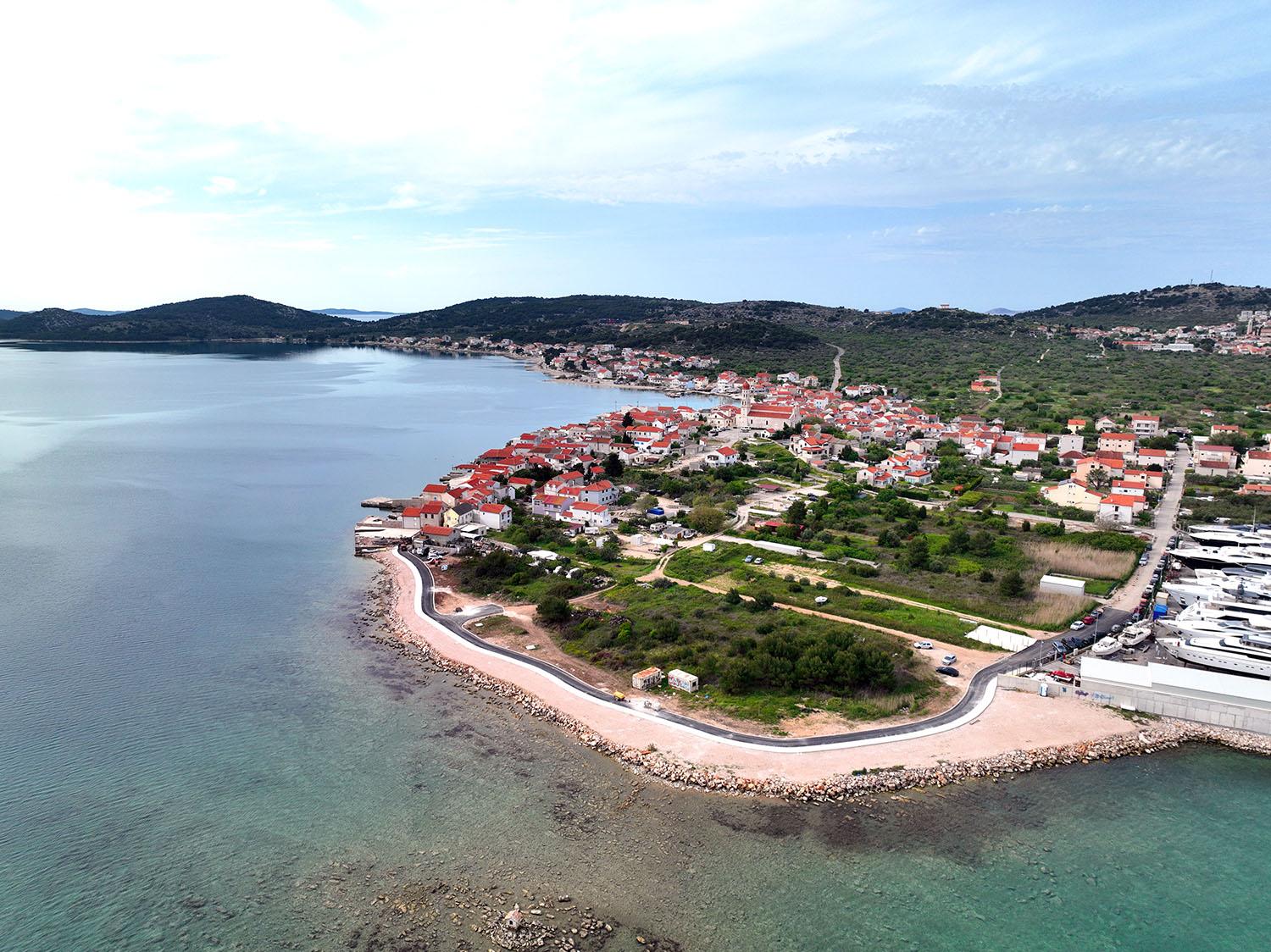 Općini Tisno 44 tisuće eura za uređenje ulice Kapelica u Betini