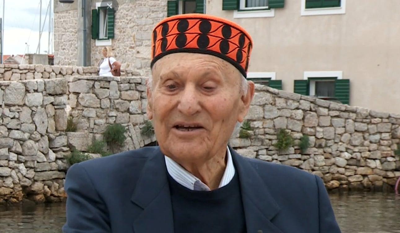 Tribunjac Stipe Cvitan svojim stihovima i putovanjima dokazuje da su godine samo broj