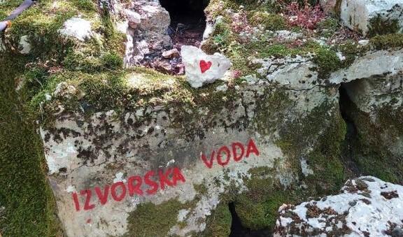 Šibenski planinari obnovili markacije na Kijevskom Kozjaku do vrha Bat