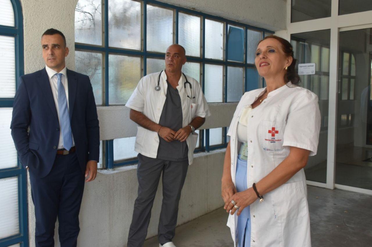 Župan Rakić u Kninu se sastao s umirovljenicima, sportašima, poduzetnicima, prosvjetarima i zdravstvenim djelatnicima