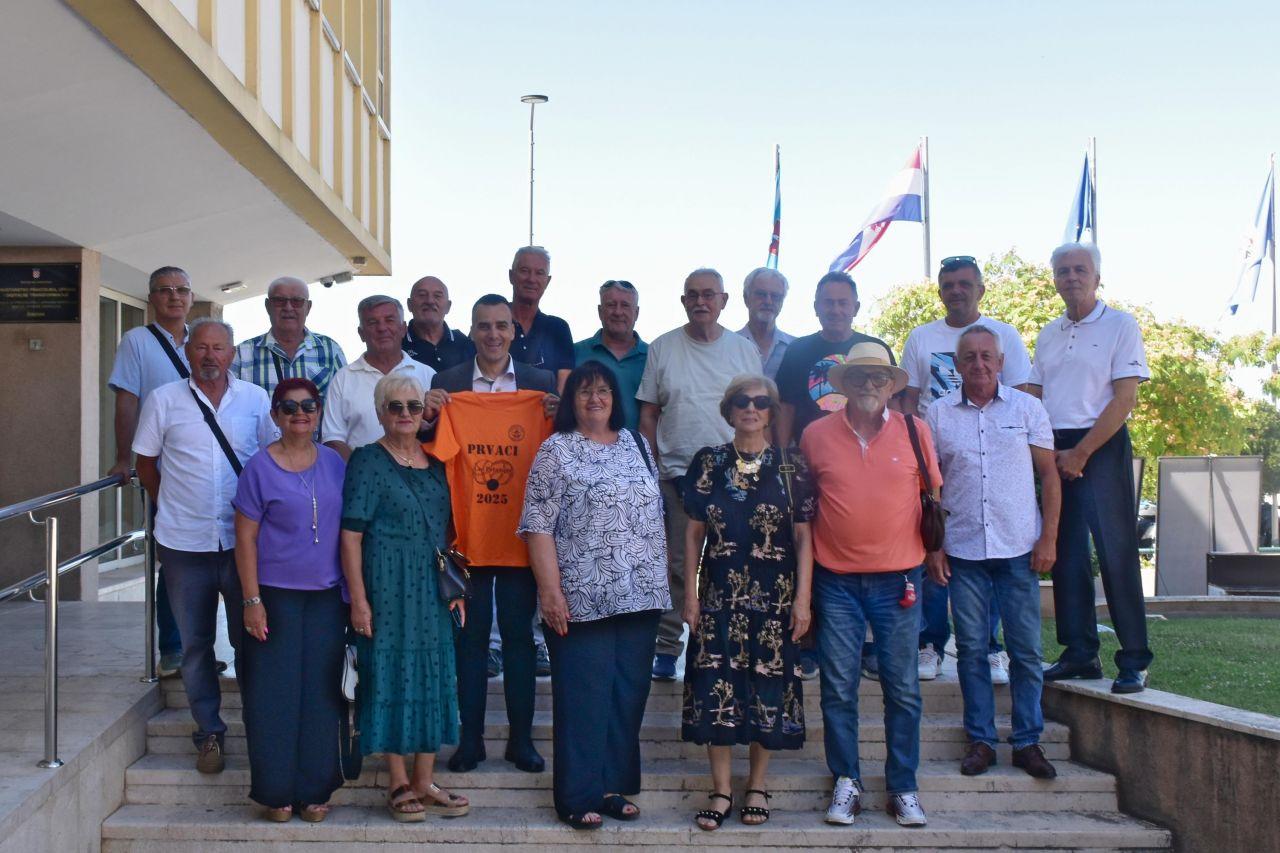 Župan Rakić primio državne prvake u petanci