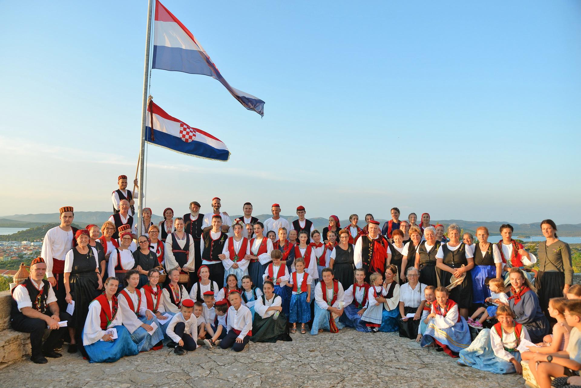 U nedjelju Murterski pir: Tradicija koja se na otoku prenosi s koljena na koljeno