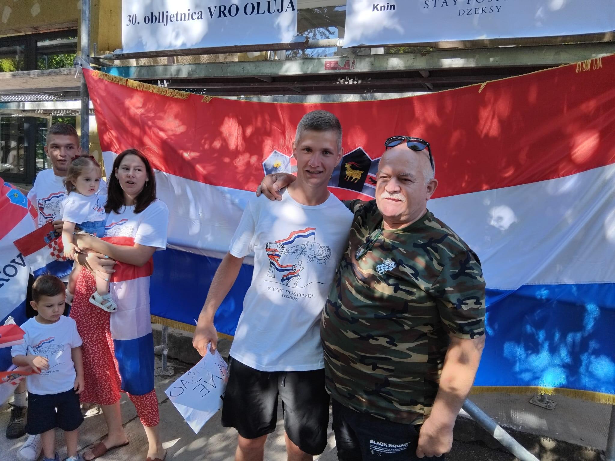  Ivan Džepina stigao u Knin nakon 16 dana trčanja i hodanja: 'Hvala svima što ste me na ovom putu primili kao svoga'
