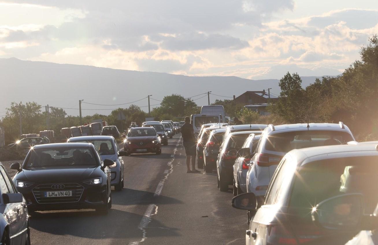 Masu posla za hitne službe u Sinju: Više od 400 intervencija, dvije osobe spašene helikopterom