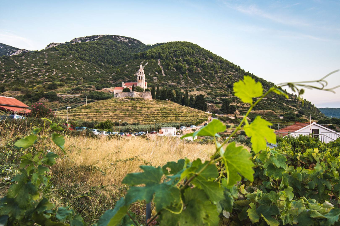 Zaplovili smo iz Šibenika put juga i otkrili tajne magičnih dalmatinskih otoka