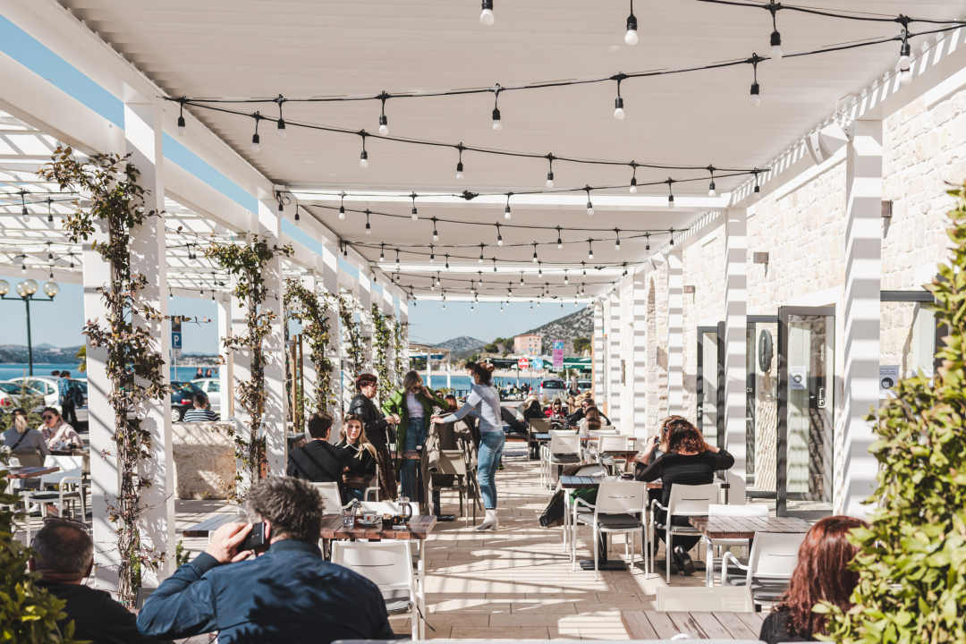 Zdrave navike za početak dana u Bronzinu: Doručak s namirnicama lokalnih OPG-ova, a cijena je prava bagatela!