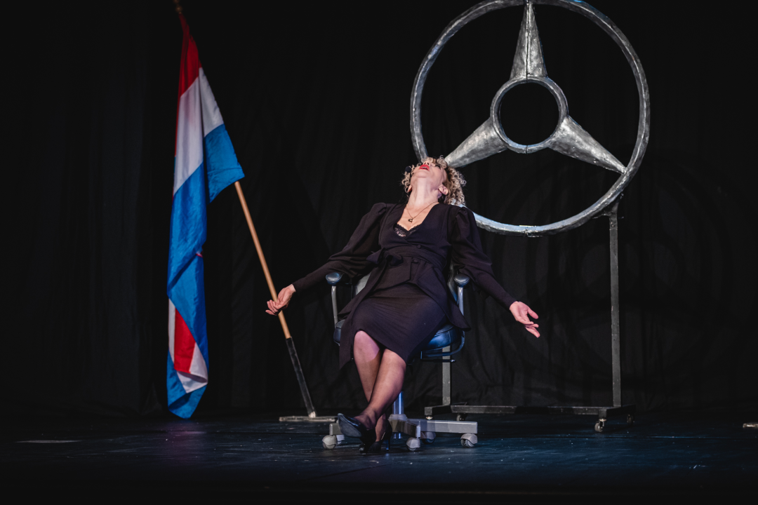 Ecija Ojdanić Šibenčane odvela u ‘Vla-Vla-Vlajland’ i nasmijala ih do suza! 