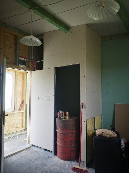 Radovi na kućici za obitelj iz Gline bliže se kraju, ali nedostaje još nešto novca: Evo kako pomoći