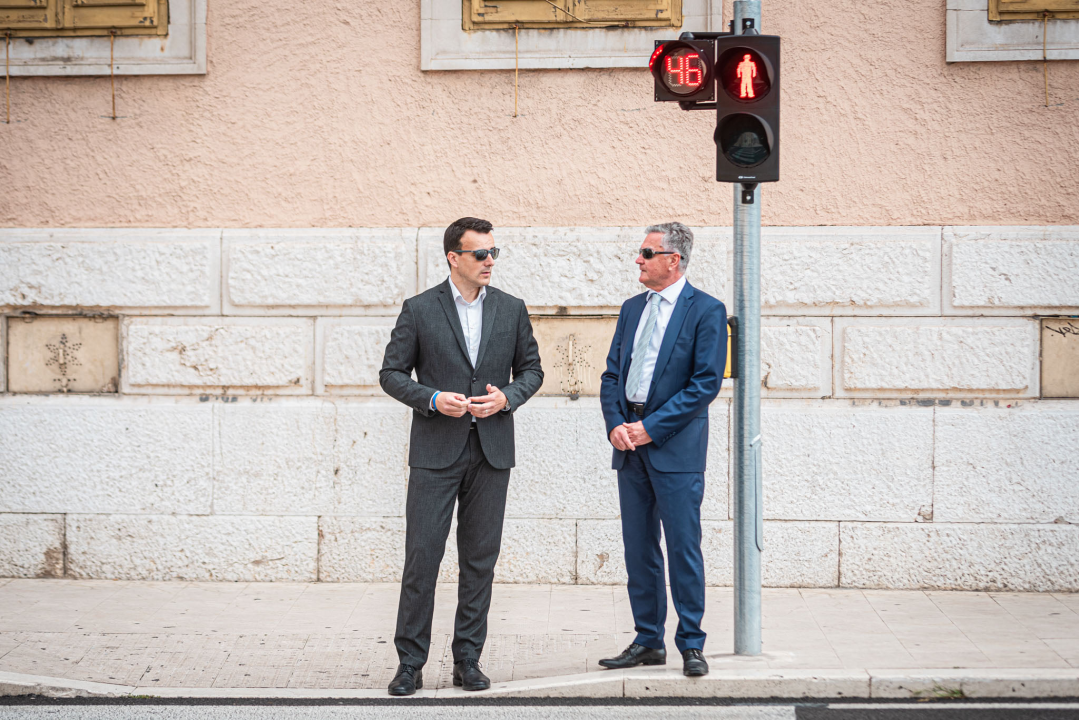 Burić okupio ravnatelje i direktore: 'Danas je IN biti Šibenčanin i u Zagrebu i u Splitu i u svijetu'