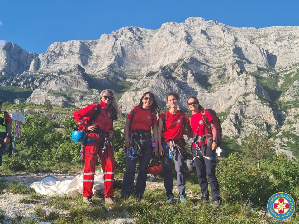 Od obuke do obuke: Pogledajte kako se šibenski GSS-ovci spremaju za akcije spašavanja u planinama