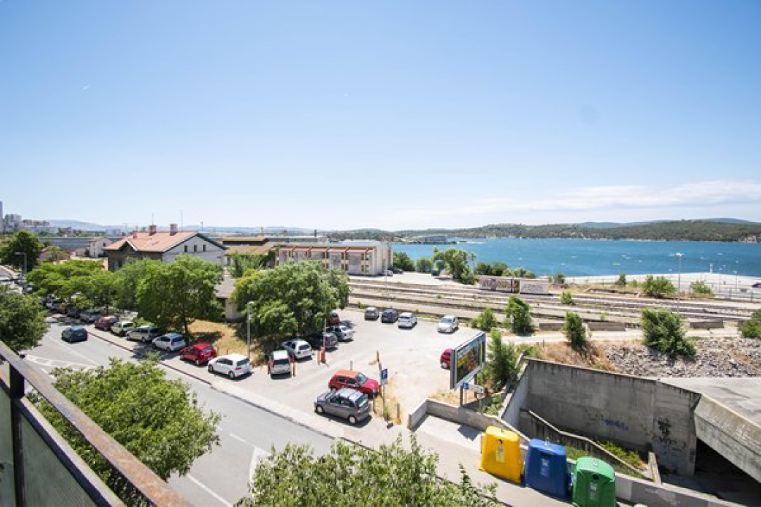 Dvosoban stan s pogledom na more na Plišcu savršen je za obiteljski život ili kao turistička investicija!