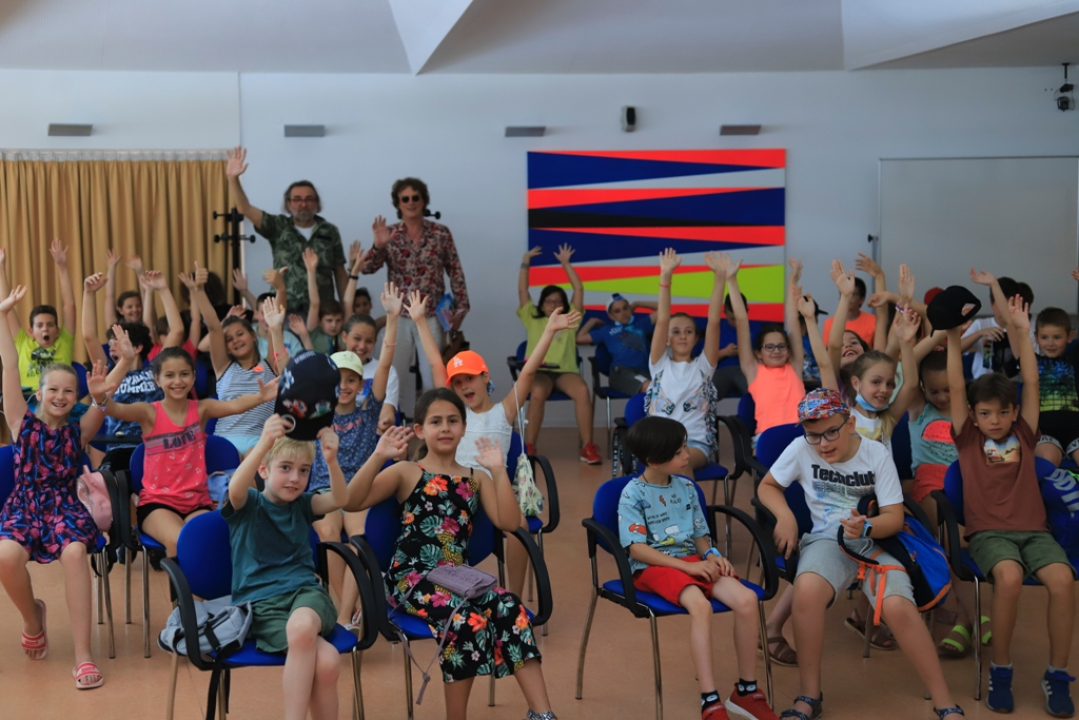 Brojna poznata lica ovih dana na šibenskim ulicama: Goran Višnjić, Tonći Huljić, Anamarija Asanović… 