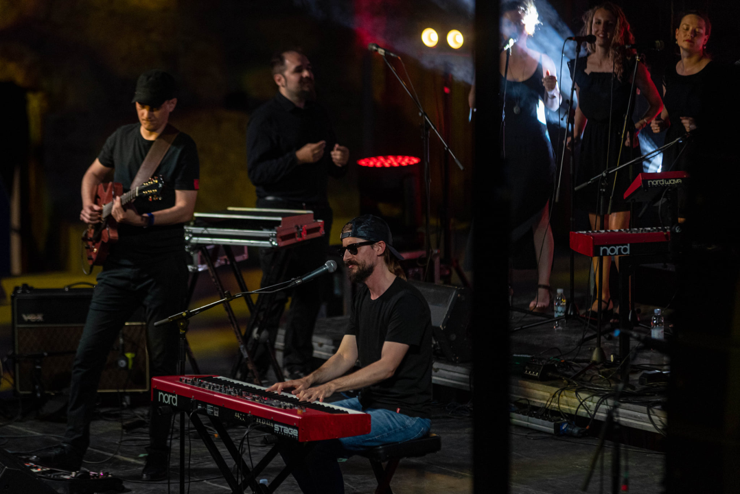 Pipsi i J.R. August bili su izvrsni sinoć na sv. Mihovilu: Pogledajte kako je bilo na koncertu