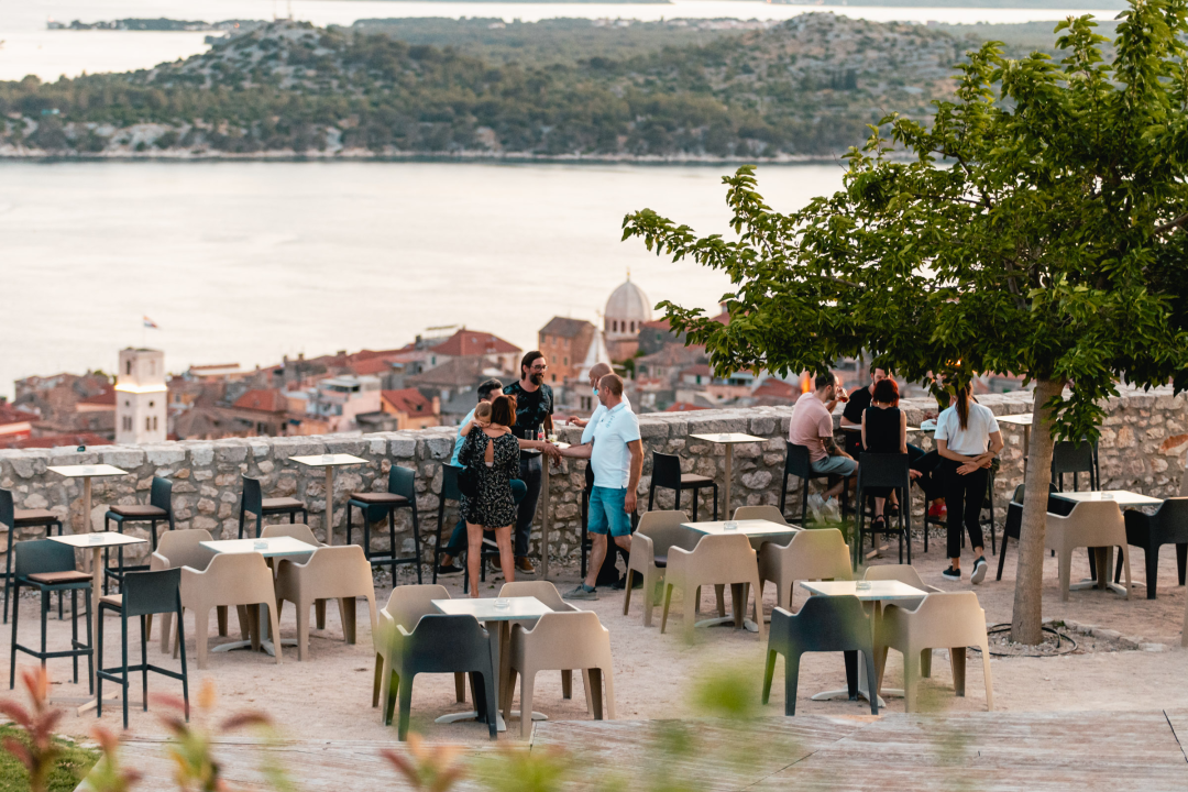 Na Baroneu Šibenčanima premijerno prikazan film ‘Slučajna raskoš prozirnog vodenog rebusa’