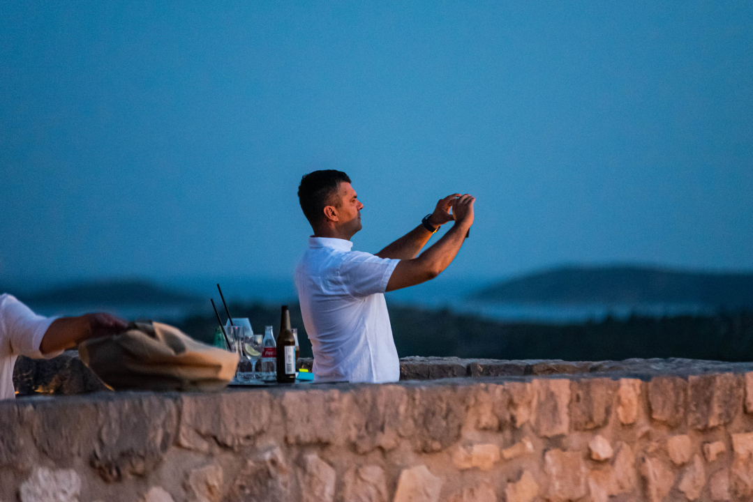 Lado i šibenska publika se vole: Sinoć su ponovno oduševili na tvrđavi Barone 