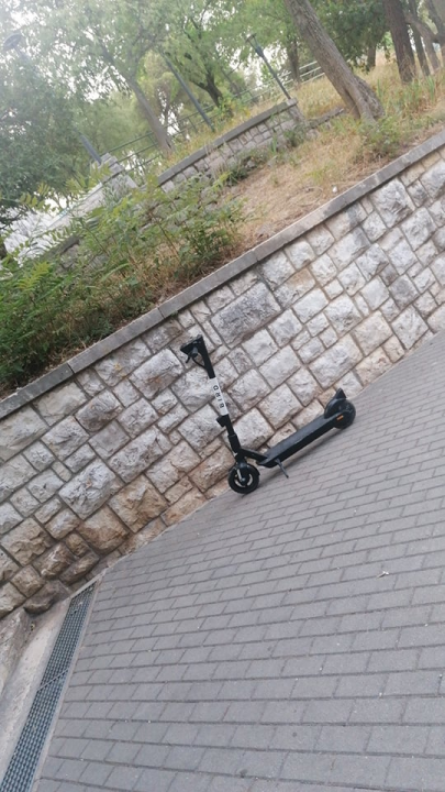 Grad je obećao pozabaviti se neredom s električnim romobilima, evo kako im ide 