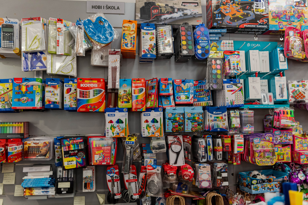 Pripremite se za novu školsku godinu uz najbolji izbor pribora u centru grada!