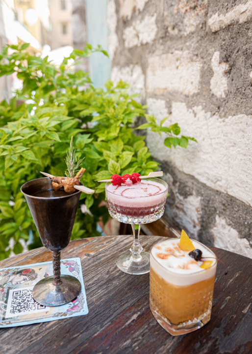 Omiljena mjesta za koktele u centru grada koja morate posjetiti!