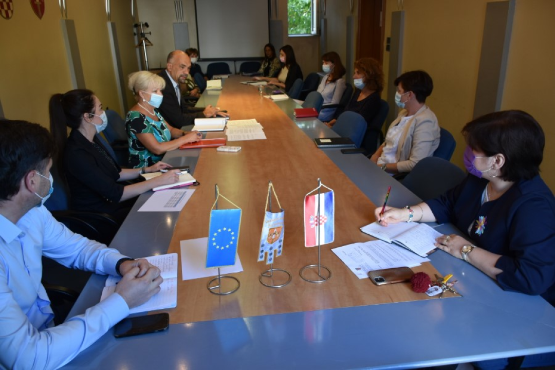 Održan prvi radni sastanak župana Jelića s privremenim pročelnicama: Donosimo i tko su