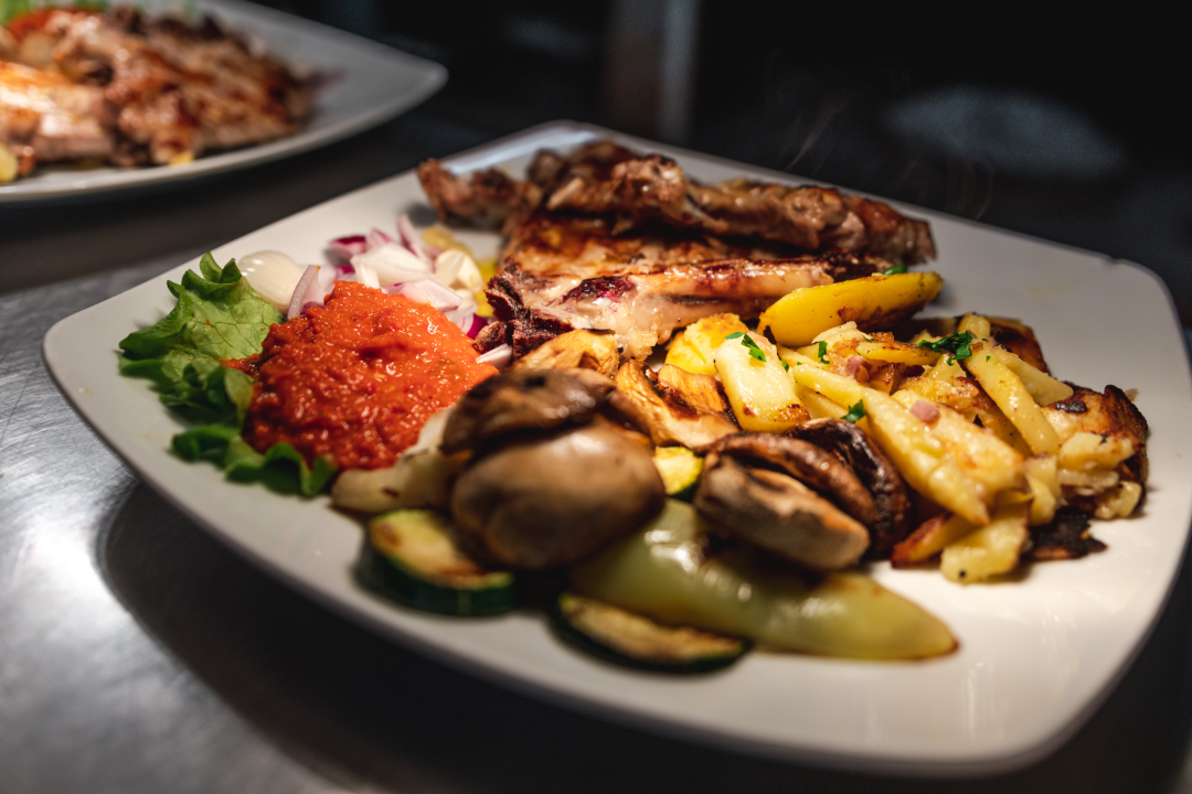 Ukusna spiza i vrhunski deserti čekaju vas u Antinom guštu! 