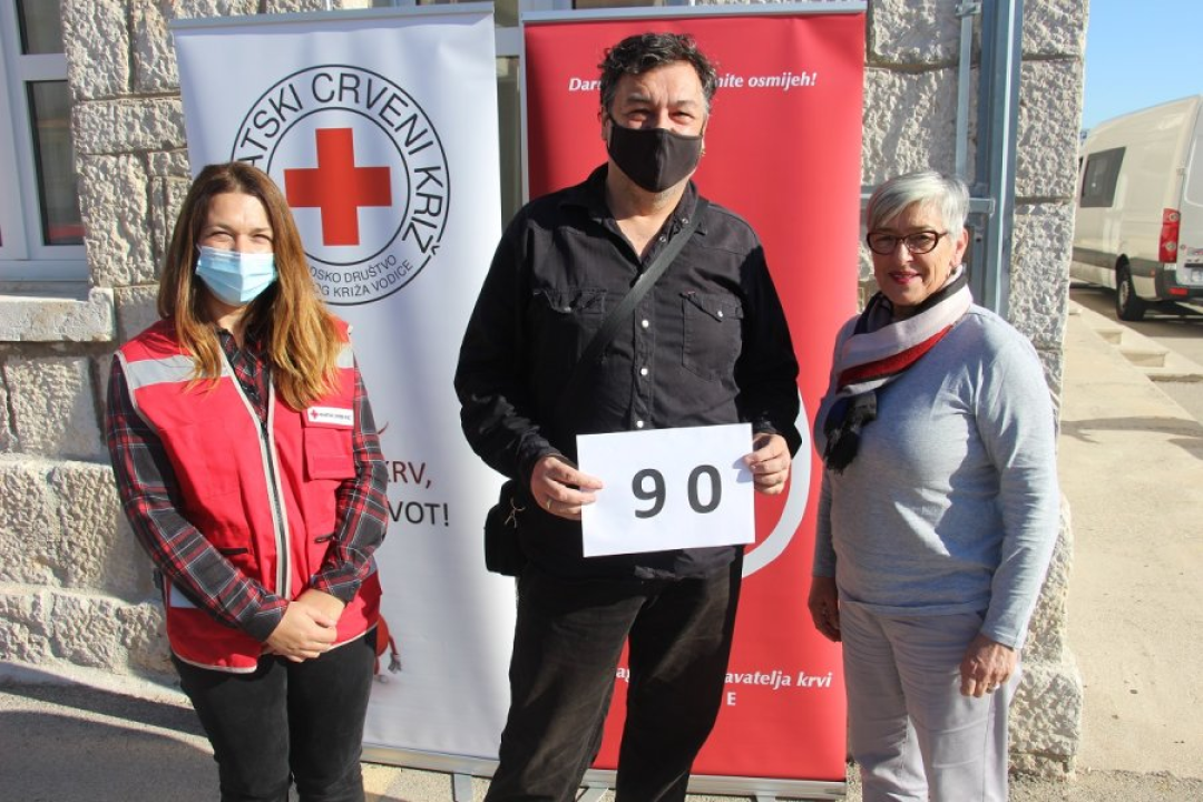 Održana listopadska akcija u Vodicama: Robert Pašara devedeseti put darovao krv