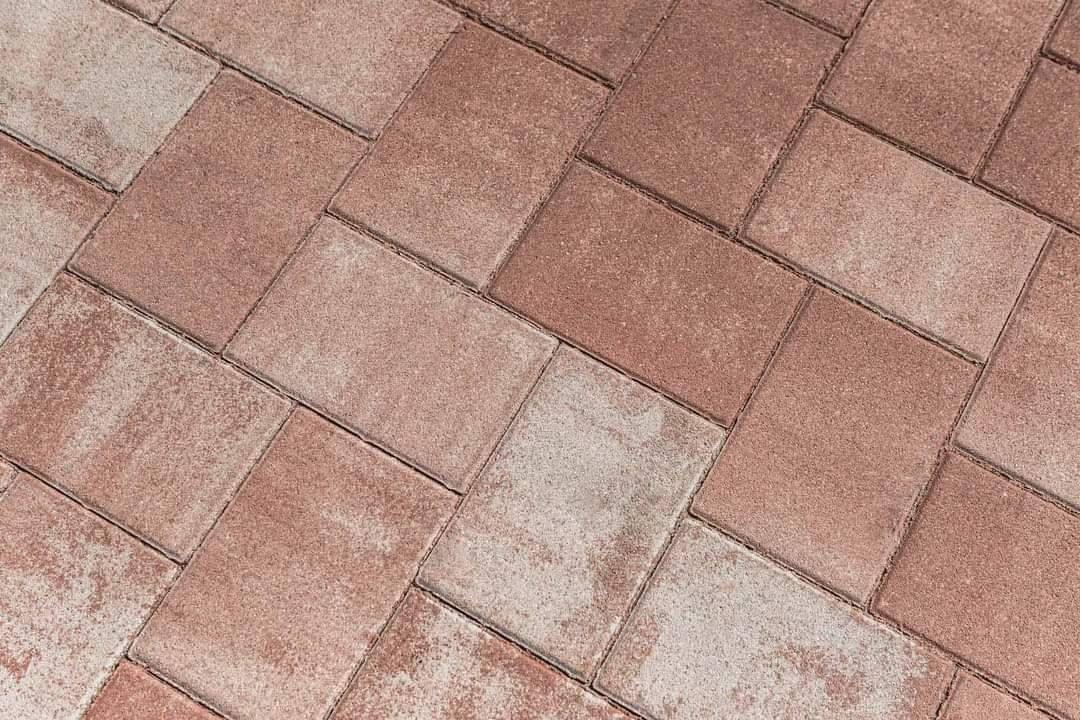 Tvrtka ABK nudi prvoklasne betonske opločnike po najpovoljnijim cijenama! 