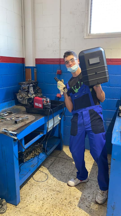 'Koraci u budućnost': Učenici Prometno-tehničke u Sevilli sastavili e-buggy vozilo