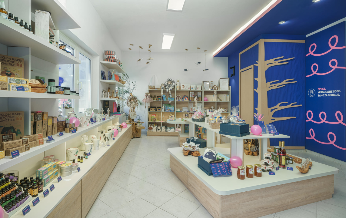 U Vodicama otvoren darovni dućan Fjok s vrhunskim hrvatskim proizvodima! 