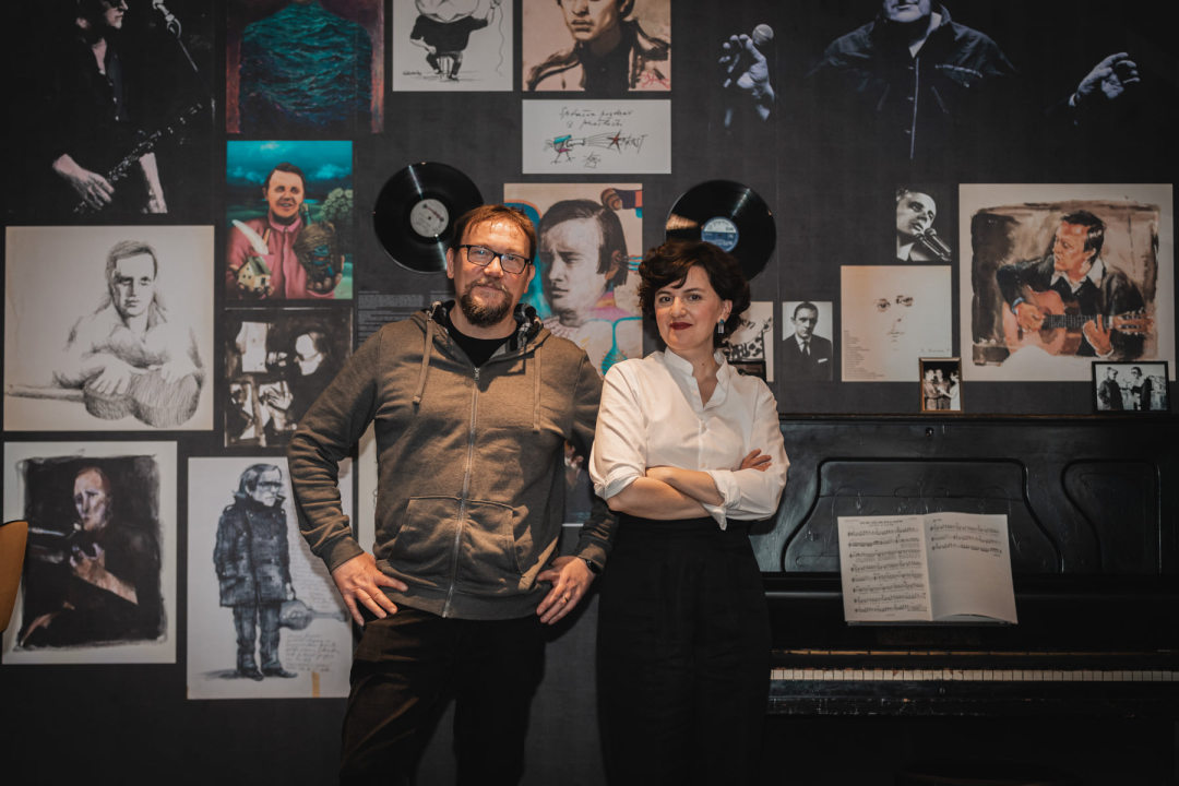 Pozitivne emocije i lijepe uspomene: Maja Posavec i Ivan Kapec oduševili šibensku publiku 