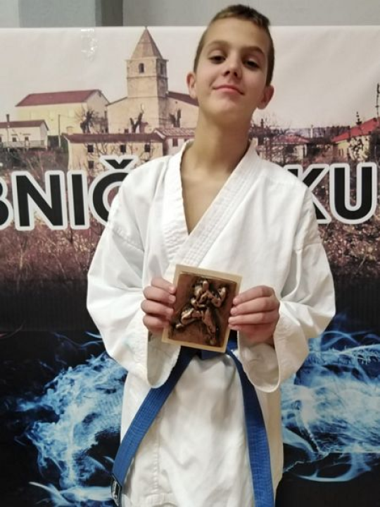 Sjajan nastup karataša Drniša u Rijeci i Čavlima: Osvojili čak 17 medalja! 
