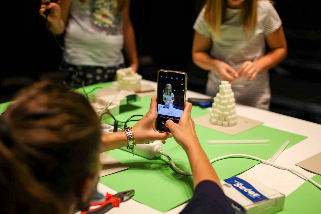 Upišite svoju djecu u radionice Arkki: Gradit će najveće tornjeve, snježne dvorce i svoje skulpture! 