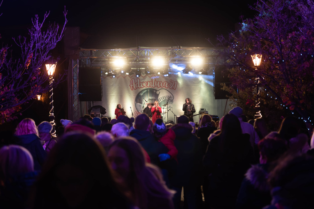 Miro Odak i Lili Gee u đardinu napravili odličnu atmosferu uz rock hitove