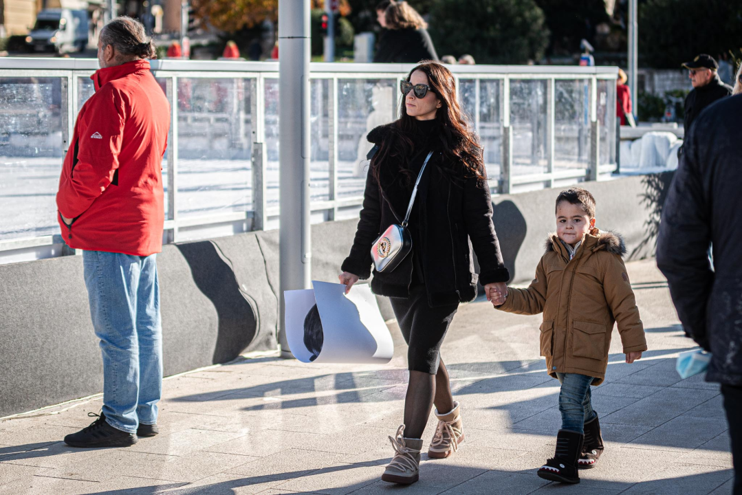 Lijepe Šibenčanke pokazale koji su to 'it' kaputi sezone