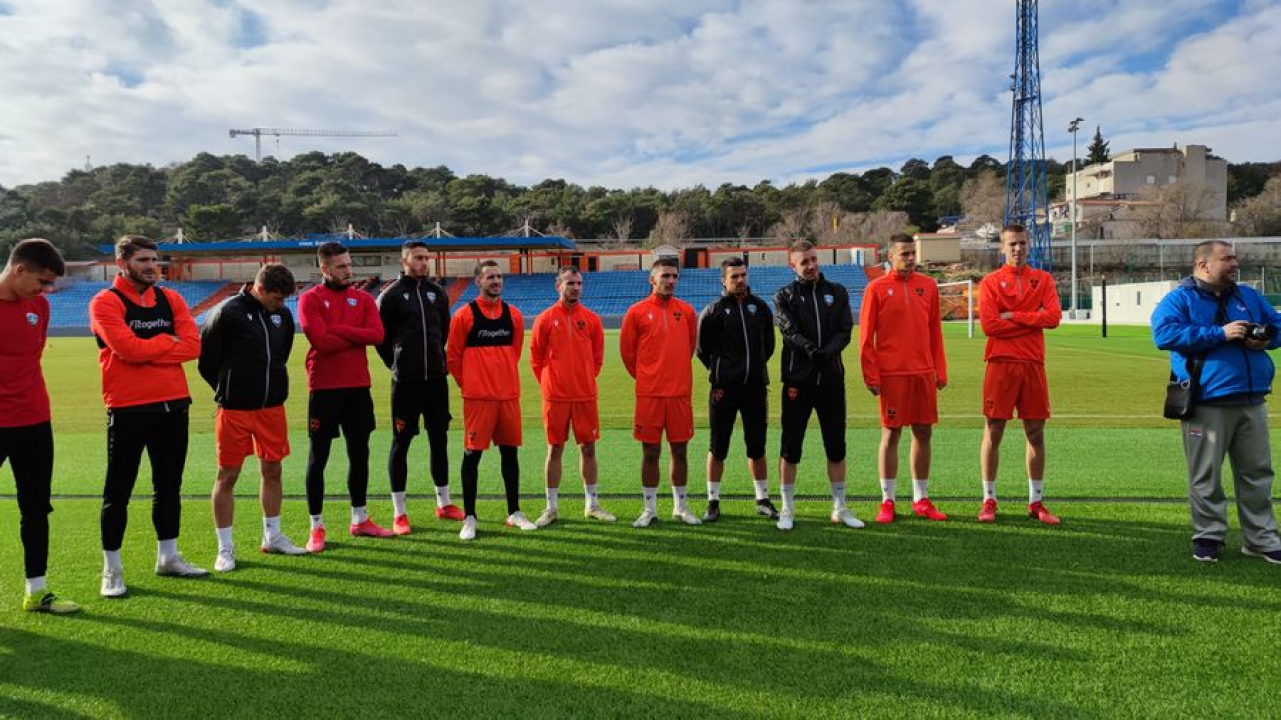 Ferdo Milin poveo pripreme nogometaša Šibenika: Sandesh, Dasilva i Bailone više 'ne stanuju' na Šubićevcu 