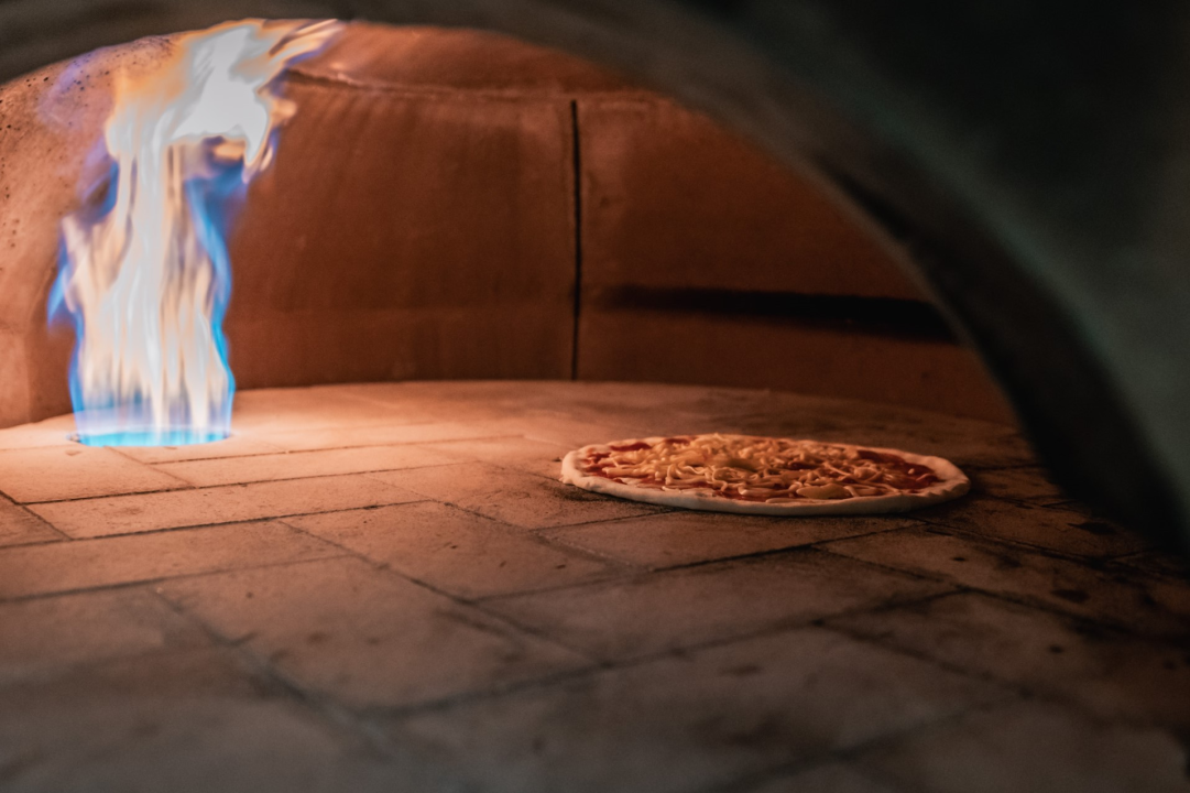 Proslavite Valentinovo za pamćenje uz ukusnu spizu konobe Brošćica! 