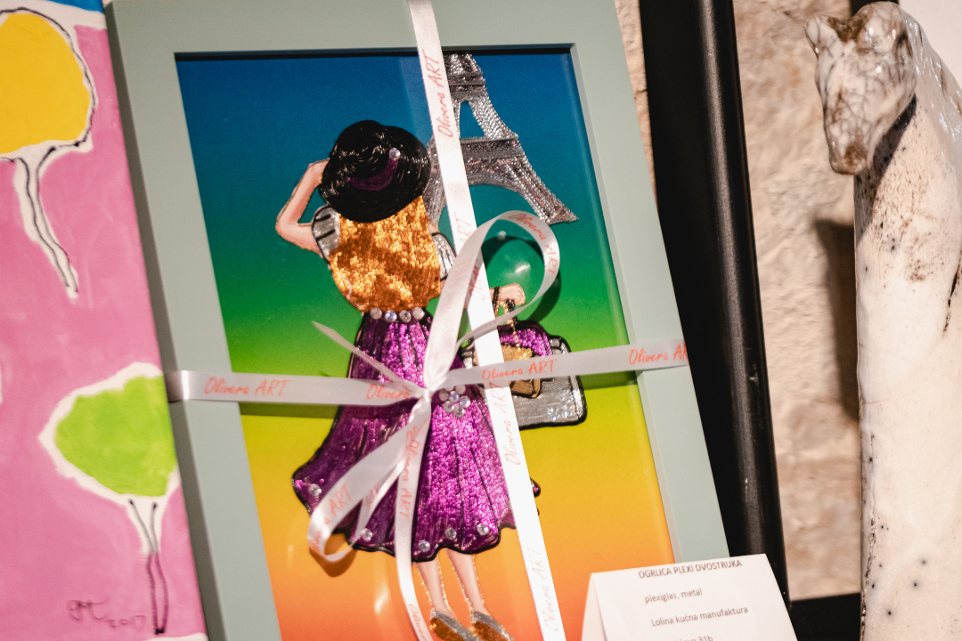 Galerija Juraj Dalmatinac za Valentinovo poklanja popust od 20 posto na sve!