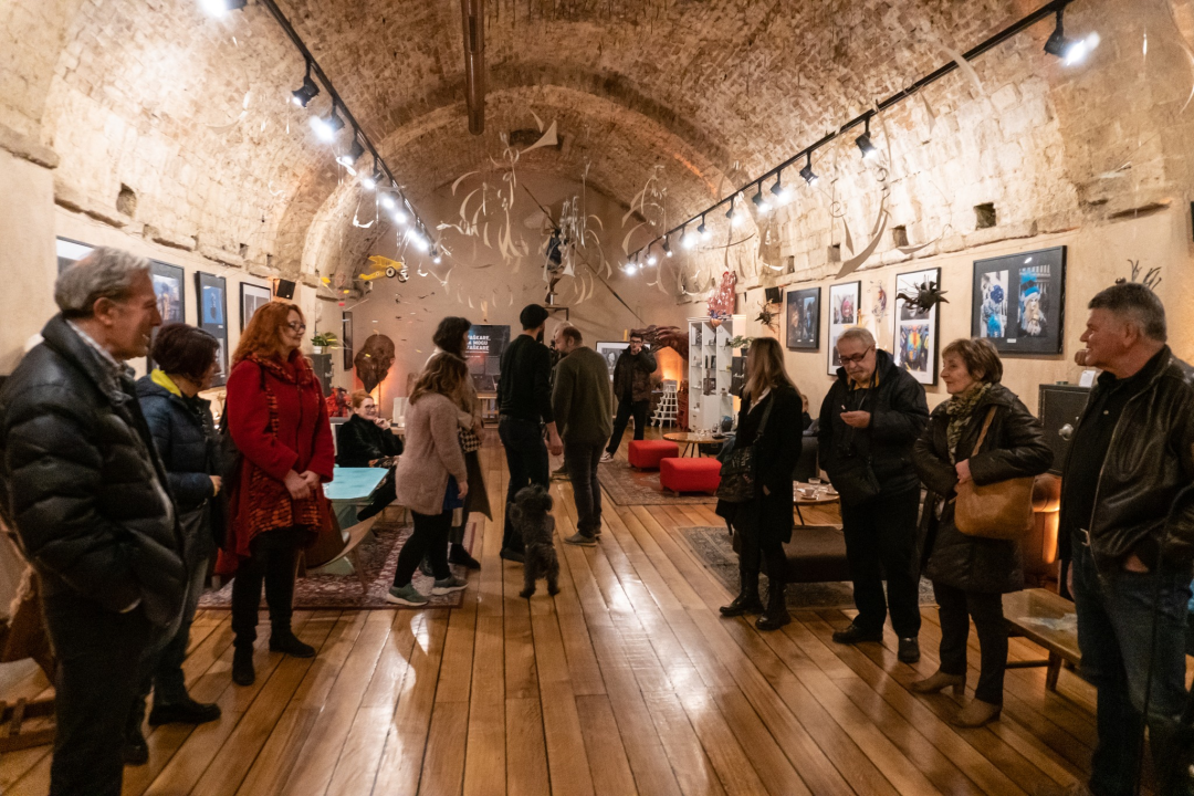 Sinoć u Azimutu otvorena izložba Foto kluba: 'Nadamo se da će se tradicija maškara vratiti u Šibenik'