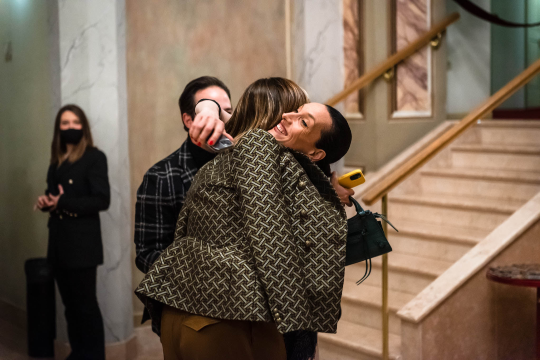 Ženski orkestar do suza nasmijao šibensku publiku, likovi su nam bolno poznati!