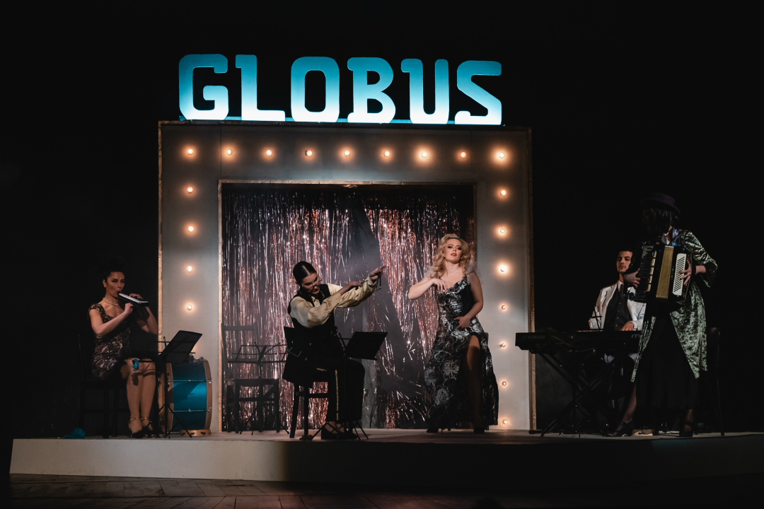 Ženski orkestar do suza nasmijao šibensku publiku, likovi su nam bolno poznati!