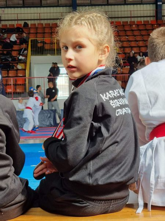 Karate klub Šibenik 1066 iz Ploča se vratio s pregršt odličja i prepun dojmova