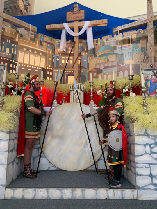 Male vodičke žudije iz vrtića zajedno s velikim žudijama čuvali Kristov grob