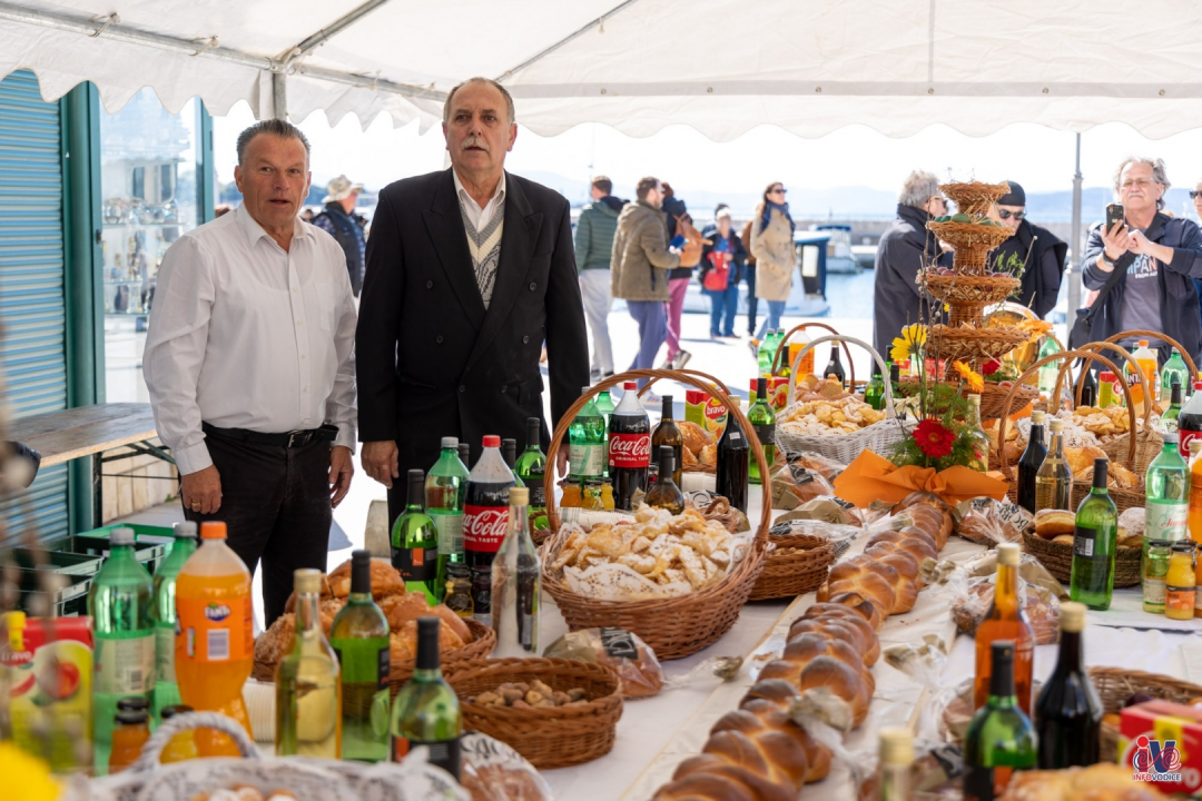 I u Vodicama održan tradicionalni uskršnji doručak