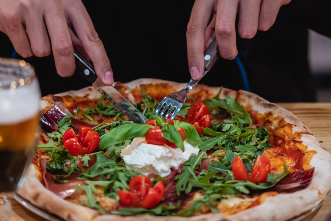 Probajte neke od ukusnih delicija u Maestro Food&amp;Baru!