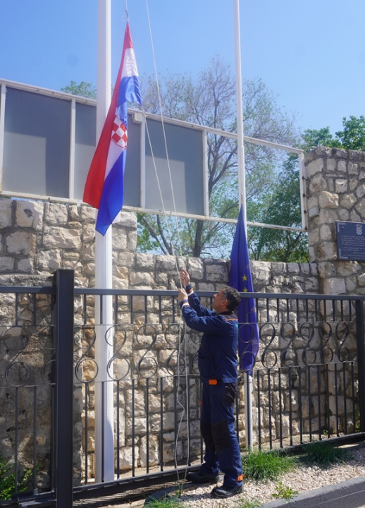 Obilježena 31. obljetnica podizanja hrvatske zastave u mornaričkom remontnom zavodu neprijateljske JNA 'Velimir Škorpik'